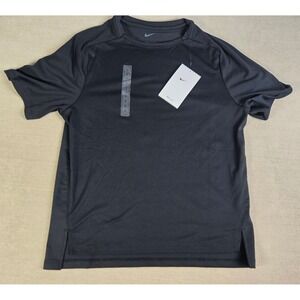 Nike Dri Fit Kids Training T Shirt Black‎ Short Sleeve Spandex M FB1292-010